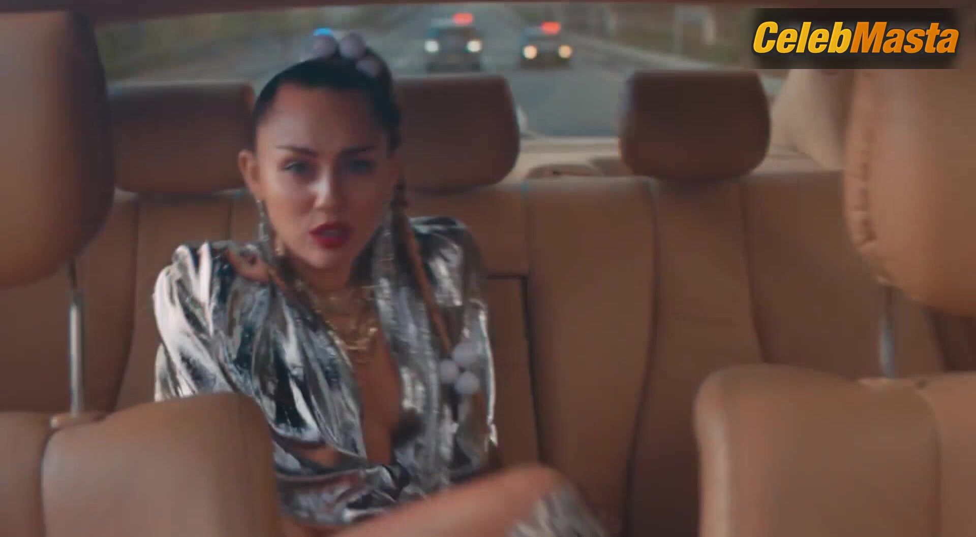 Miley Cyrus Thong Scene From Nothing Breaks Like A Heart - Photo 3 of 5 photo 4