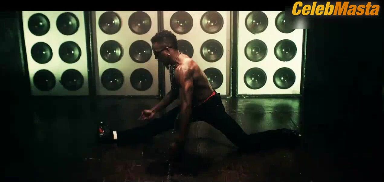 Nicki Minaj Sexy Scene From Freaks - Photo 2 of 5 photo 1