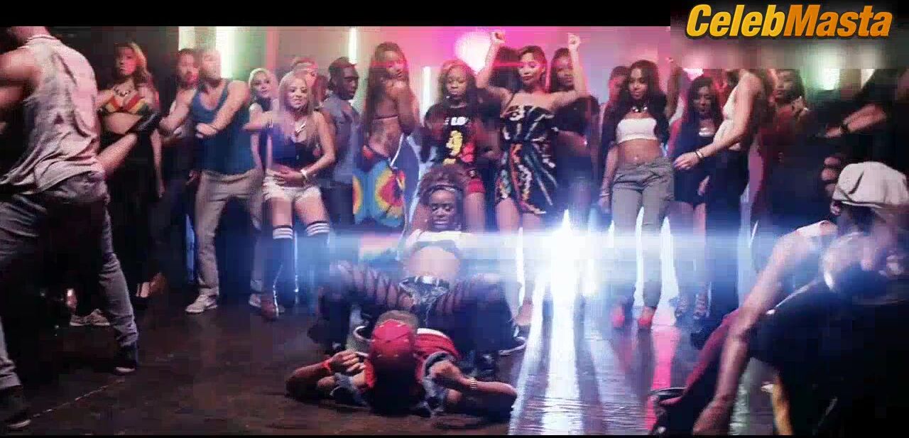 Nicki Minaj Sexy Scene From Freaks - Photo 2 of 5