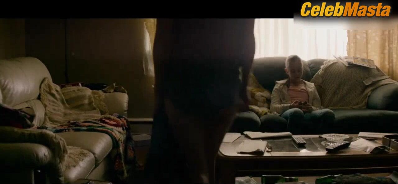 Zoe Kazan ’s Underwear Scene In The Monster - Photo 2 of 5 photo 1
