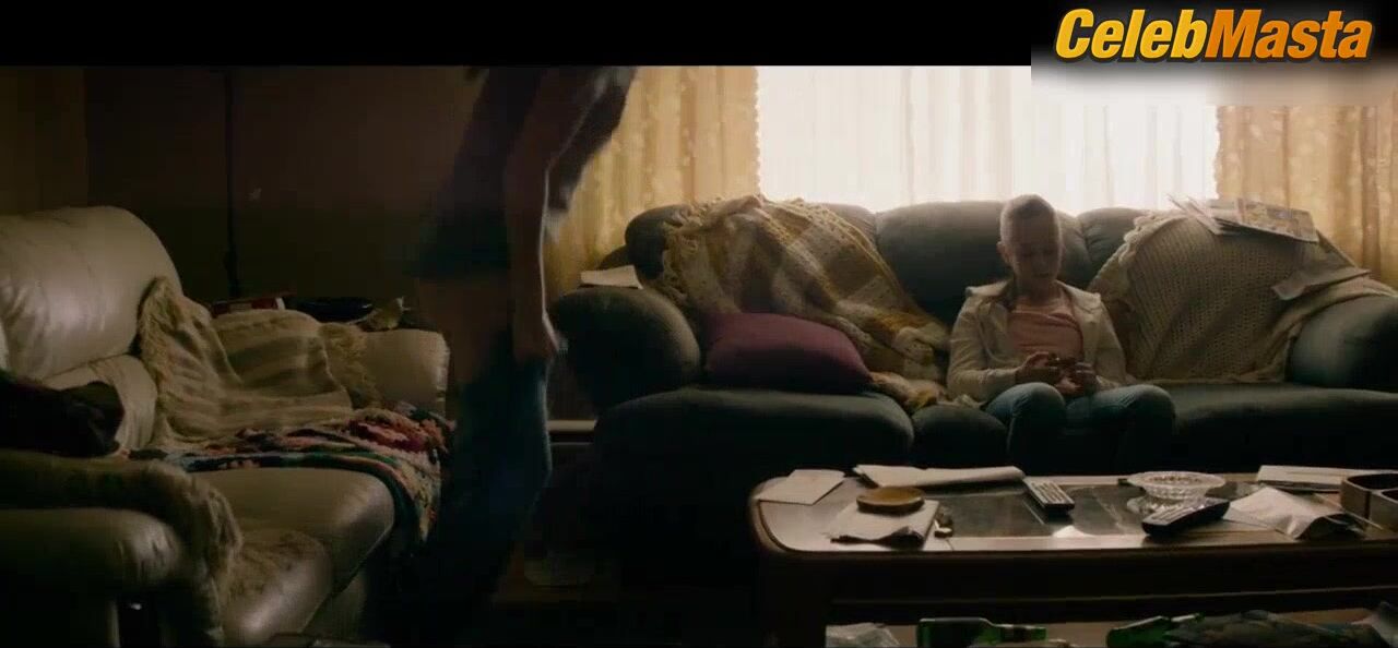 Zoe Kazan ’s Underwear Scene In The Monster - Photo 2 of 5 photo 5