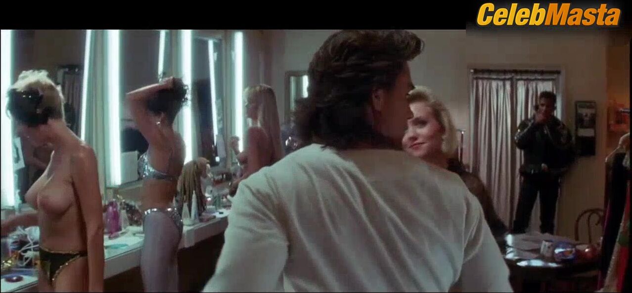 Roxanne Kernohan Teri Hatcher And Boobs Scene In Tango & - Photo 5 of 5 photo 4