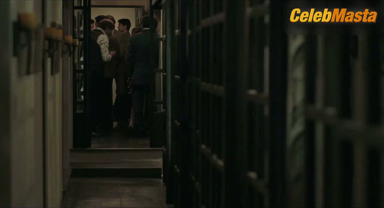 Zoe Kazan Underwear Scene From Ruby Sparks - Photo 3 of 5 photo 2