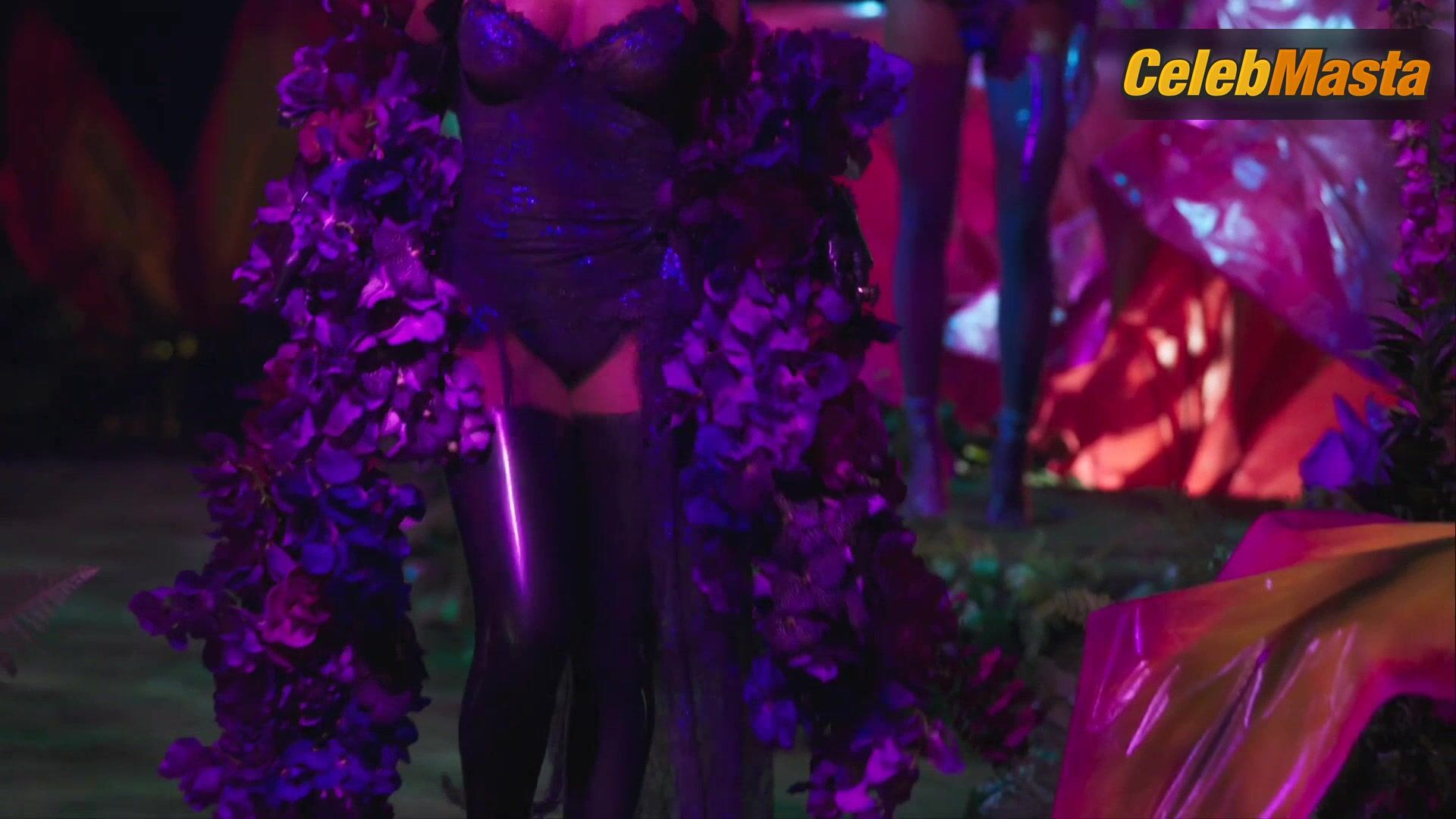 Rihanna Bares All In Savage X Fenty Show Scene - Photo 1 of 5 photo 2