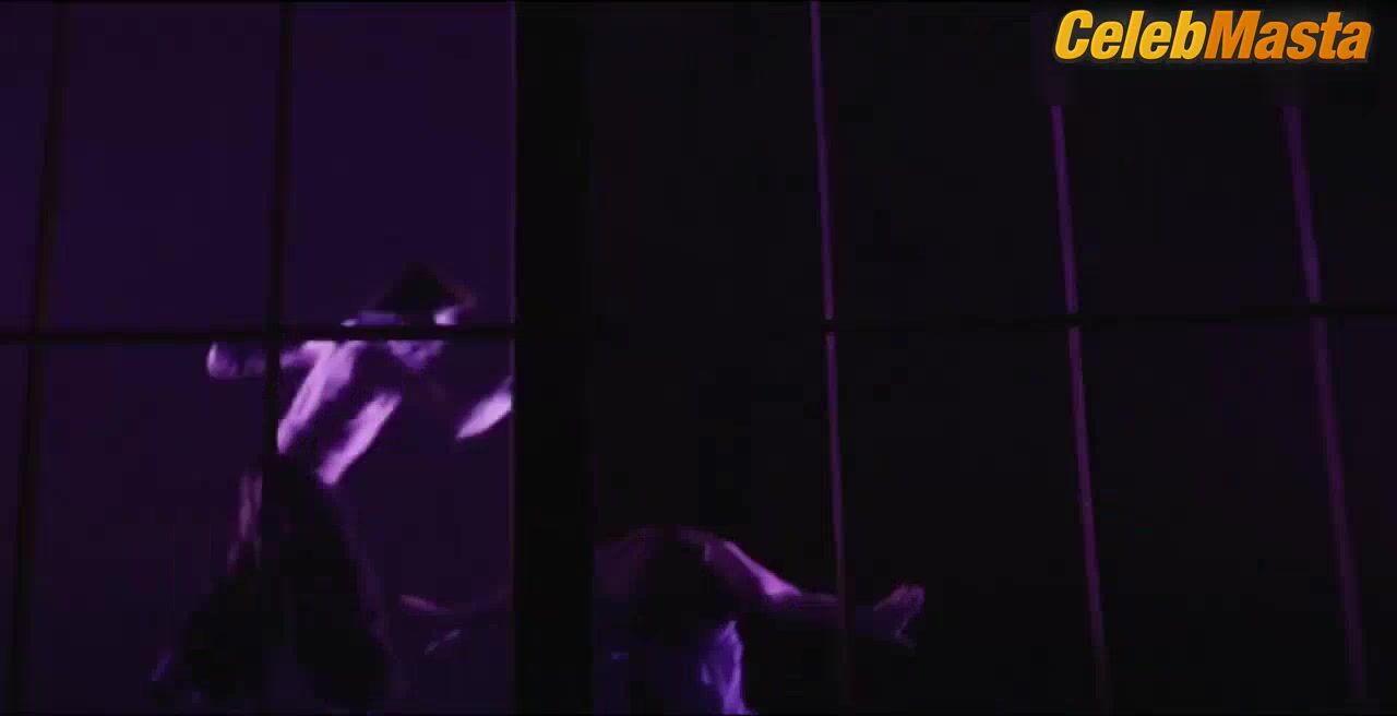 Nicki Minaj Sexy Scene From Chun-li - Photo 2 of 5