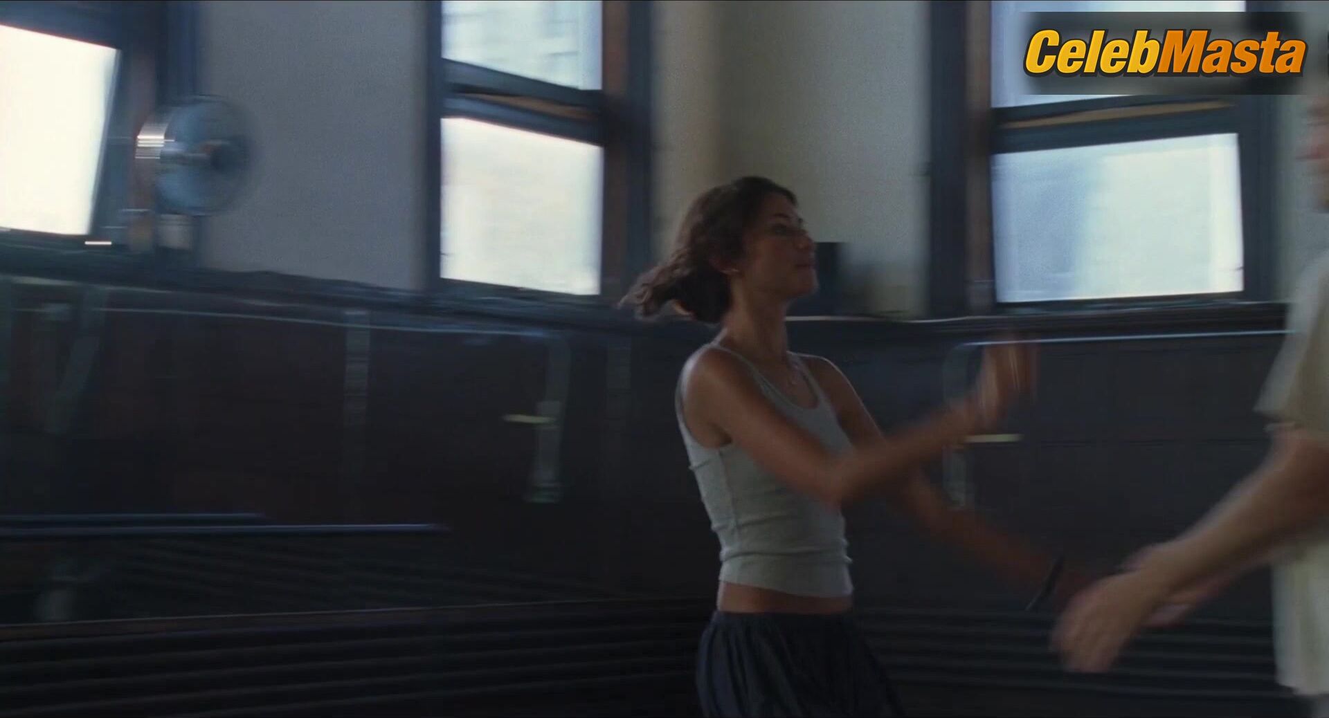 Zendaya ’s Racy Scene In The Drama - Photo 2 of 5 photo 4