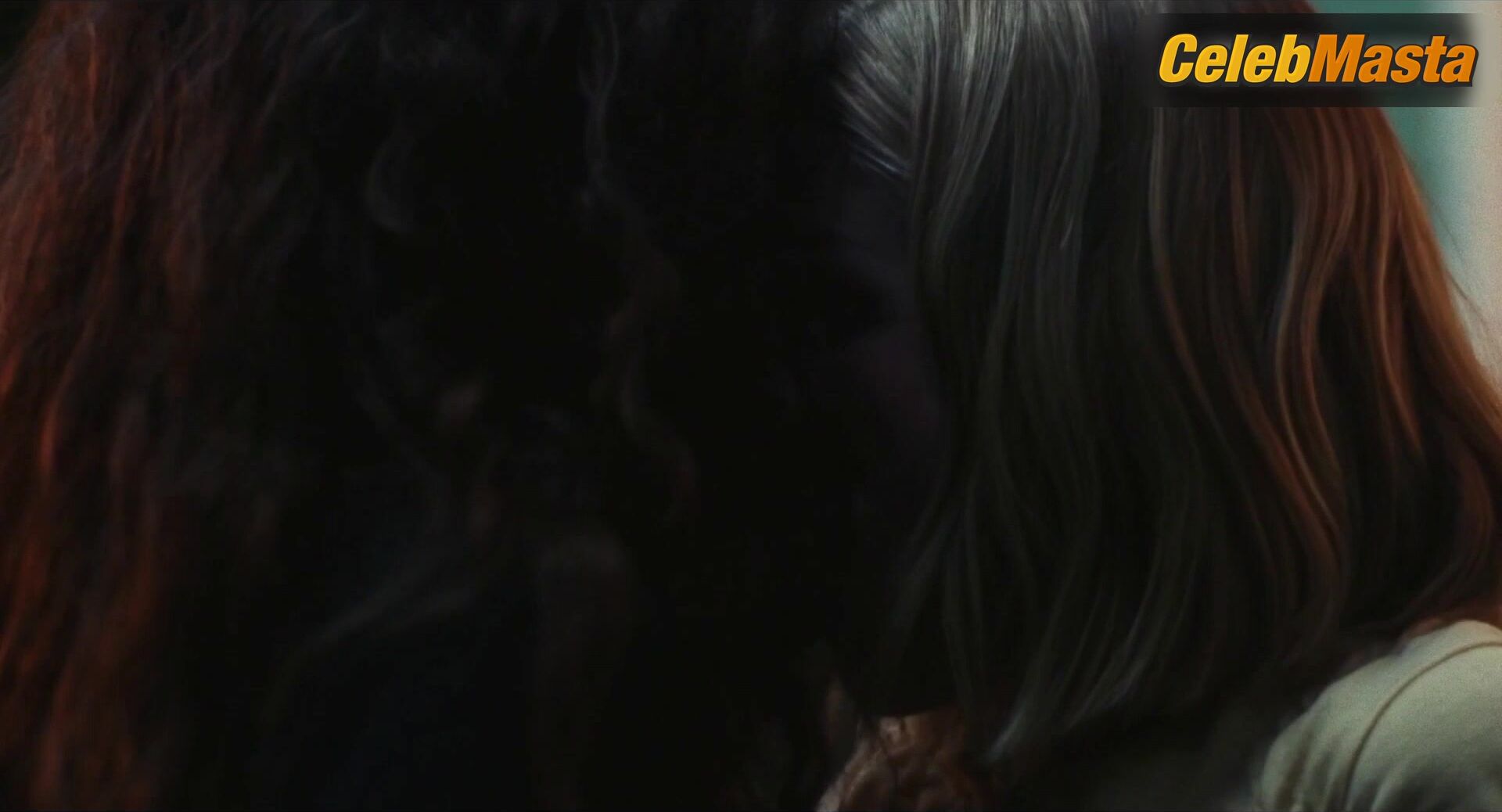 Hunter Schafer Zendaya And ’s Lesbian Sex Scene In - Photo 1 of 5 photo 5