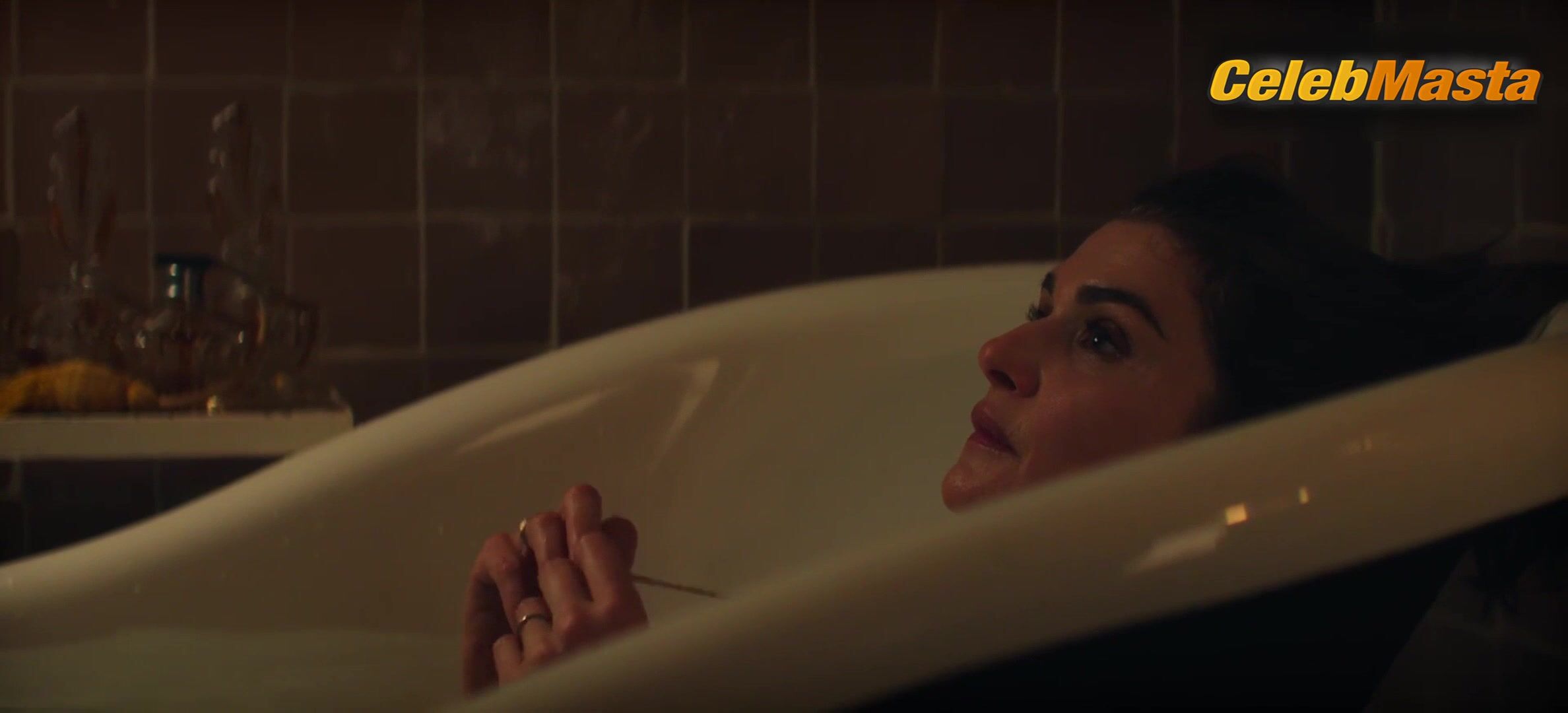 Rachel Weisz Sexy Scene From Vladimir - Photo 1 of 5
