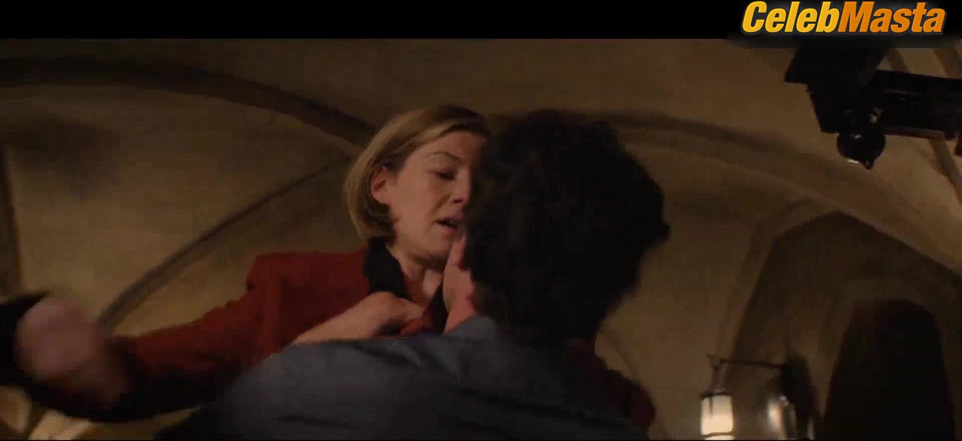 Rosamund Pike ’s Sexy Scene From Ladies First - Photo 2 of 5 photo 5