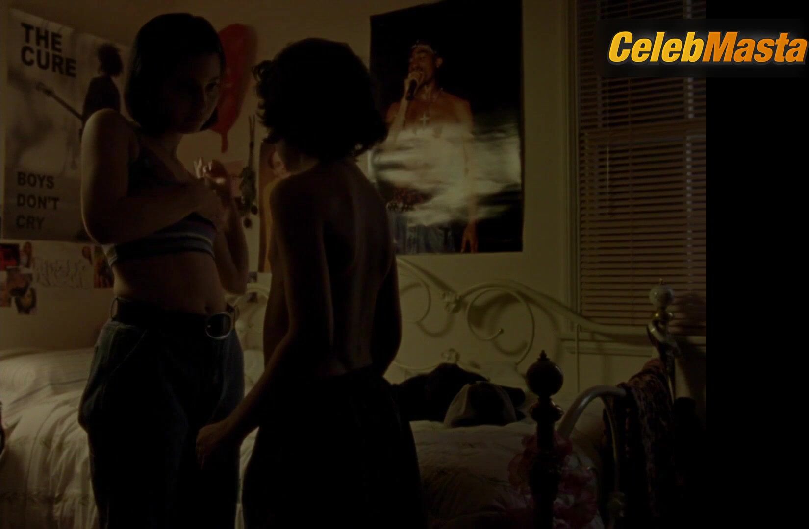 Alexa Demie ’s Underwear Scene From Mid90s - Photo 1 of 5
