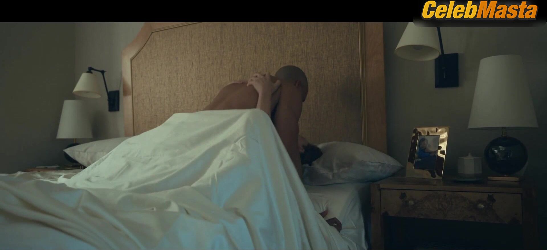Amanda Peet Hot Scene From Your Friends & Neighbors - Photo 2 of 5