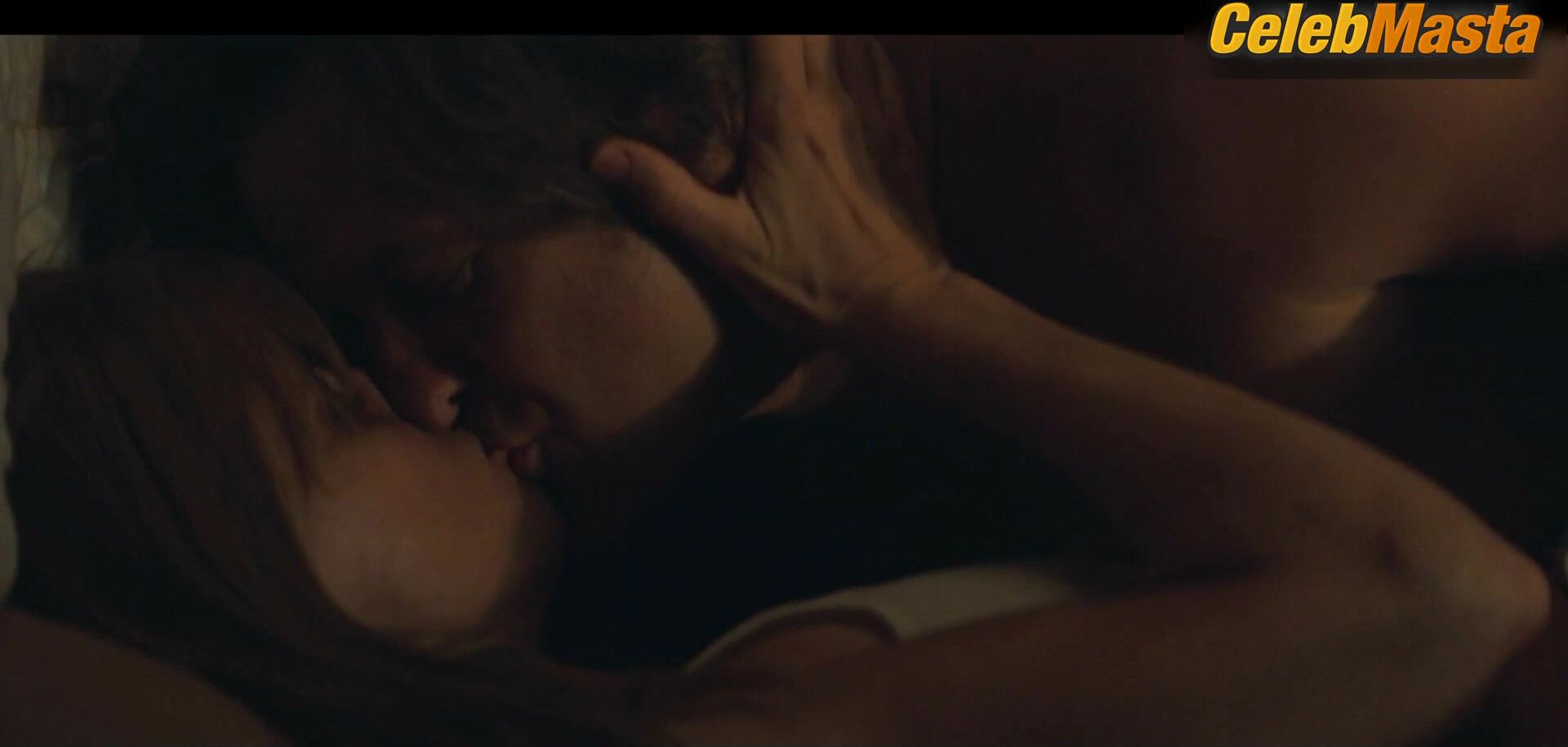 Amanda Peet ’s Sexy Scene From Fatal Attraction - Photo 3 of 5 photo 4