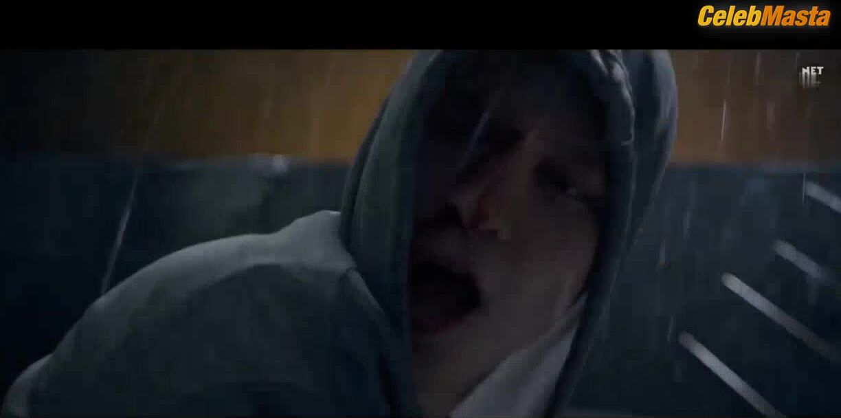 Amy Adams Tits And Underwear Scene In The Woman In The - Photo 1 of 5 photo 5