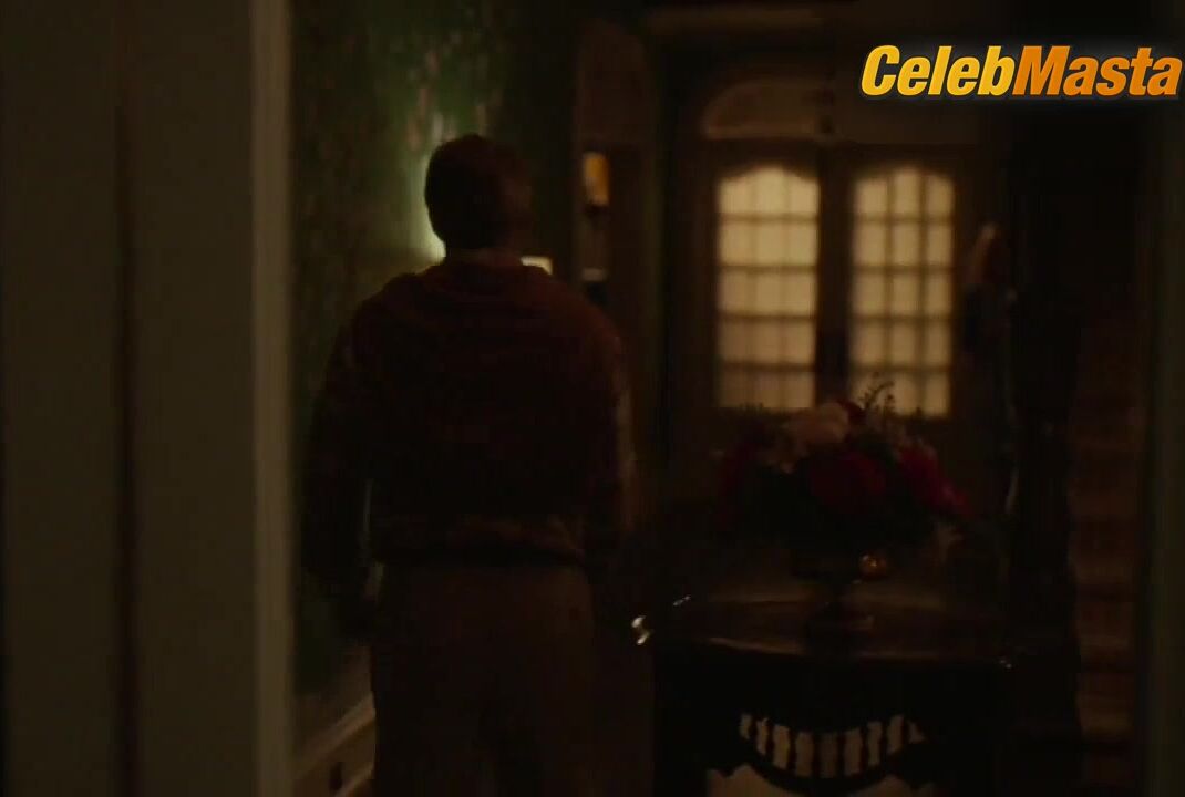 Amy Adams Ass Scene In Sharp Objects - Photo 1 of 5 photo 5