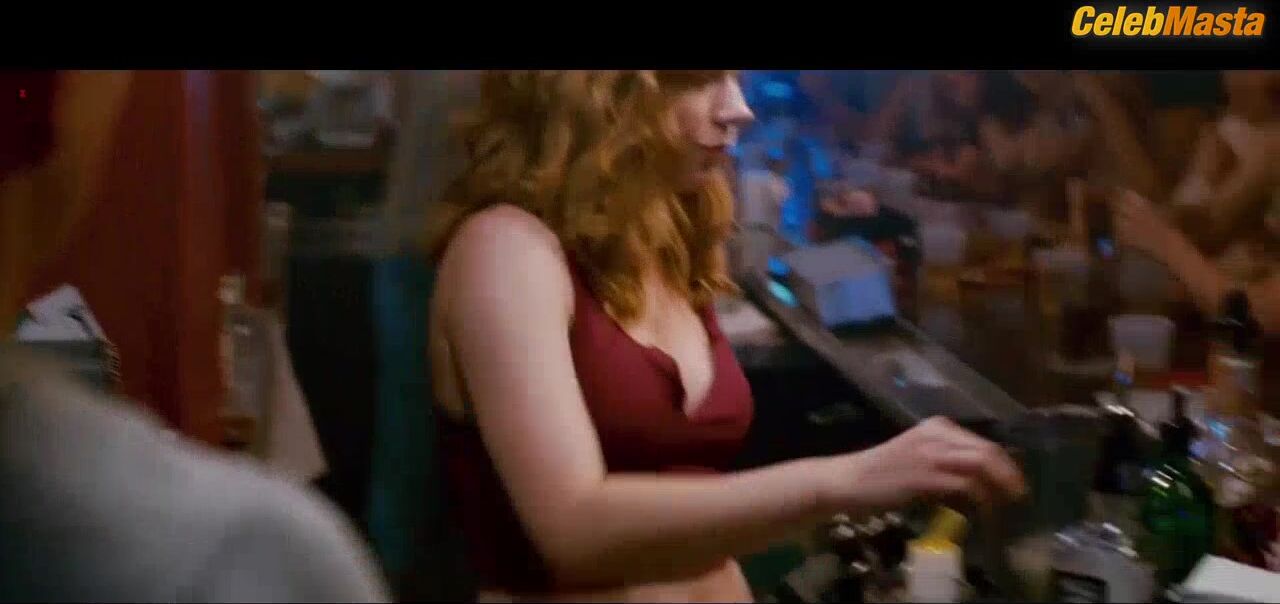 Amy Adams Booty, Boobs Scene In The Fighter - Photo 2 of 5 photo 4