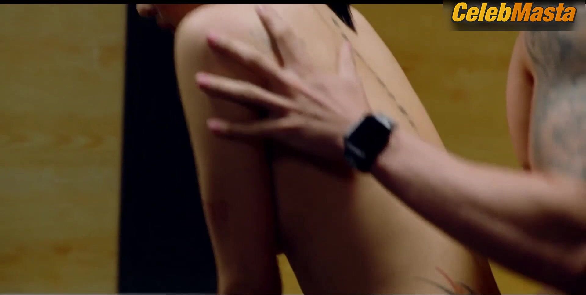 Aliya Raymundo Tits, Ass Scene From Worker - Photo 1 of 5 photo 4