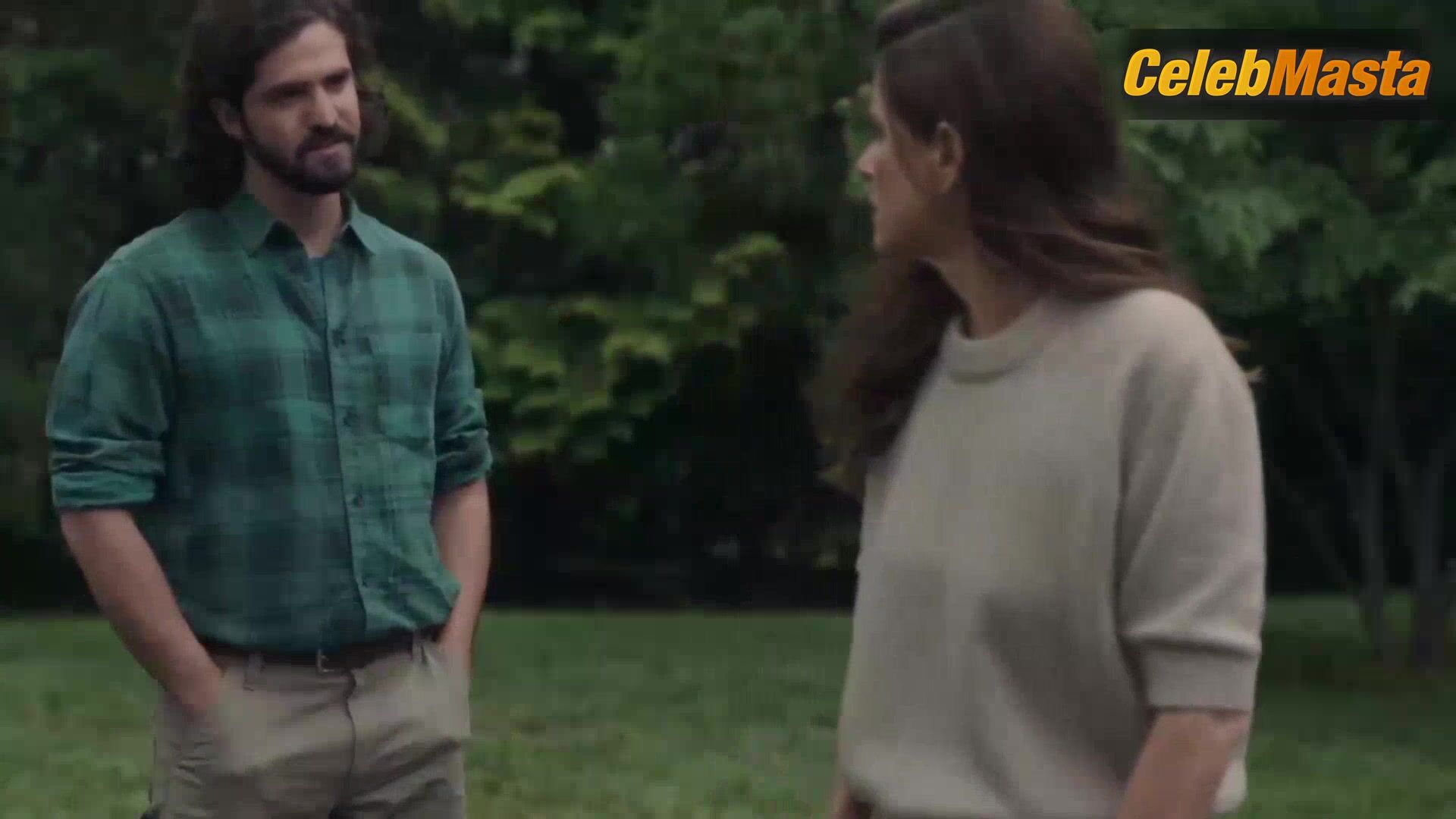 Amanda Peet Racy Scene In Your Friends & Neighbors - Photo 1 of 5 photo 4