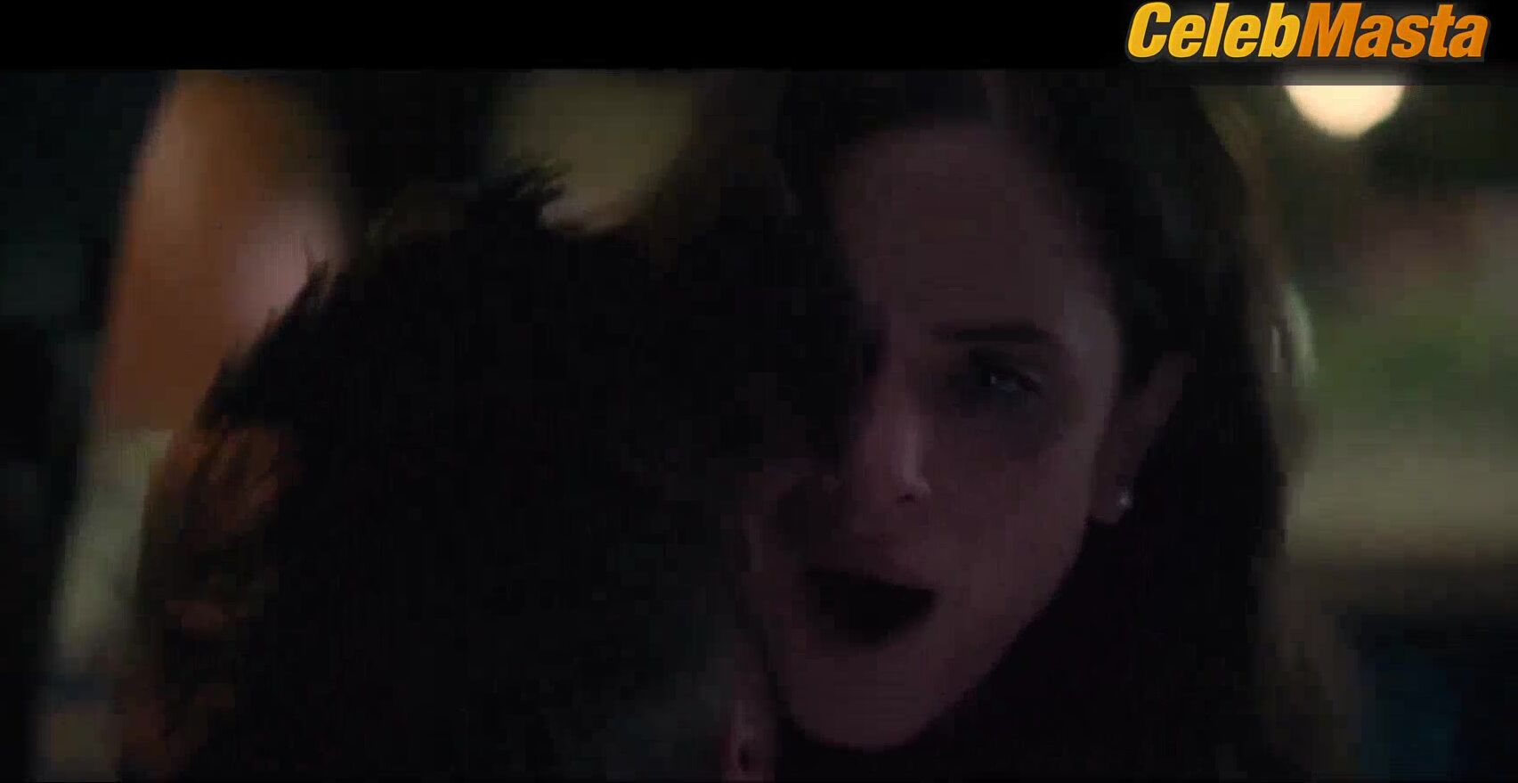Amanda Peet Bares Sexy Scene In Your Friends & - Photo 2 of 5 photo 4