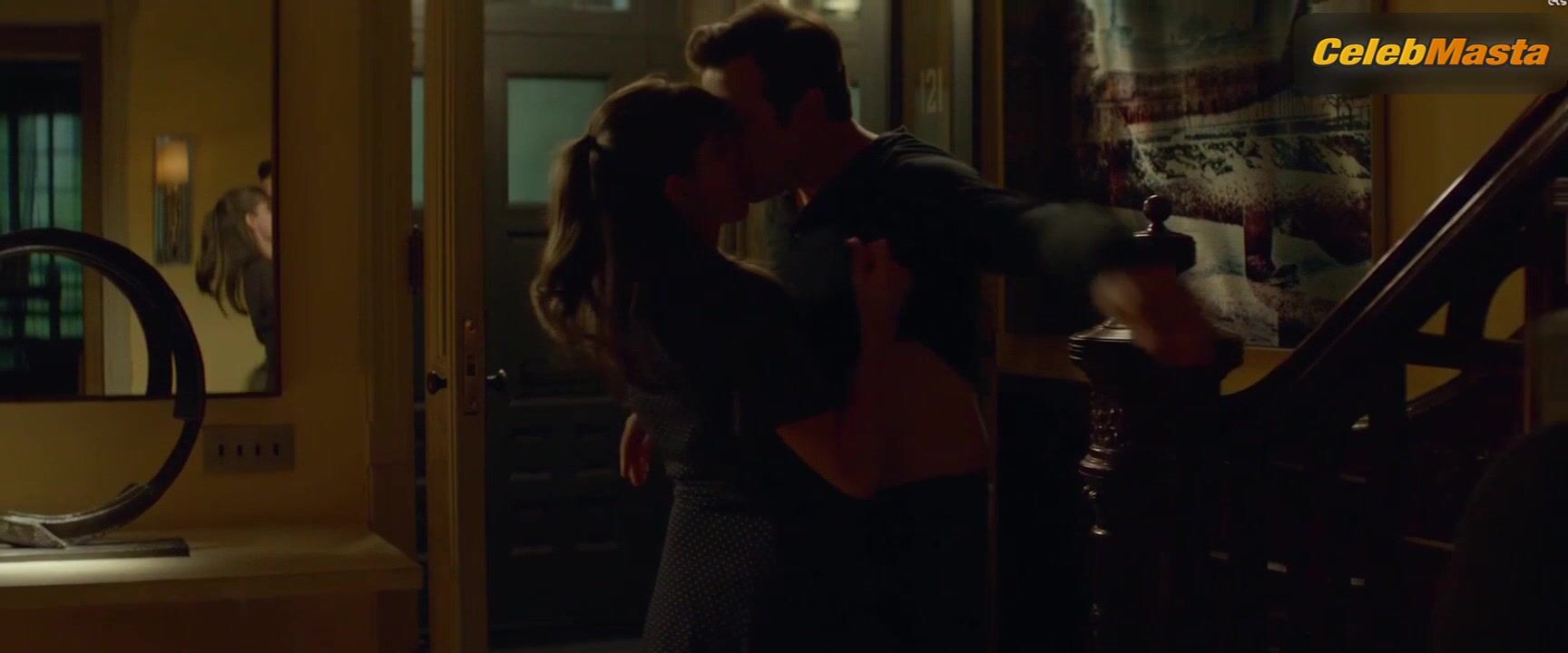 Amanda Peet ’s Sexy Scene From Sleeping With Other - Photo 1 of 5