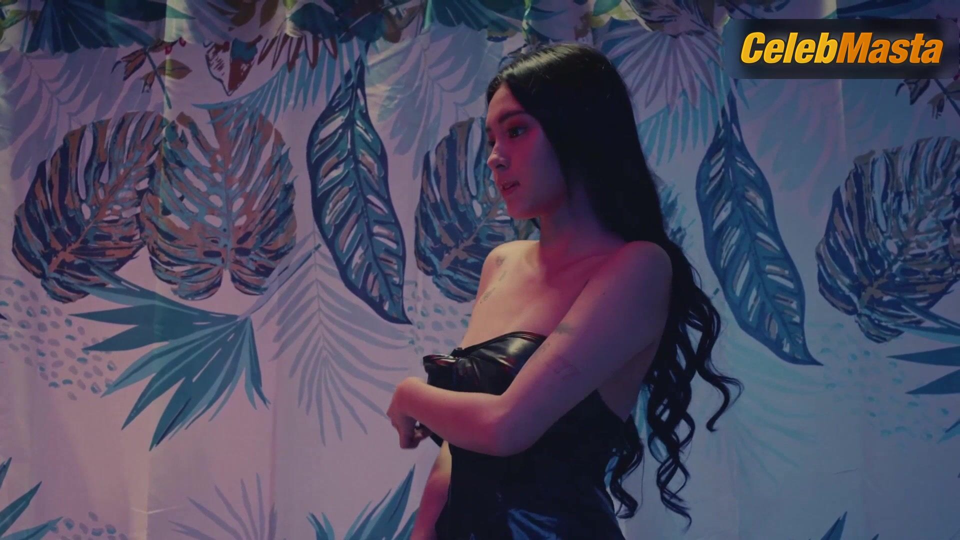 Aliya Raymundo ’s Butt And Boobs Scene In Maalikaya - Photo 3 of 5 photo 2