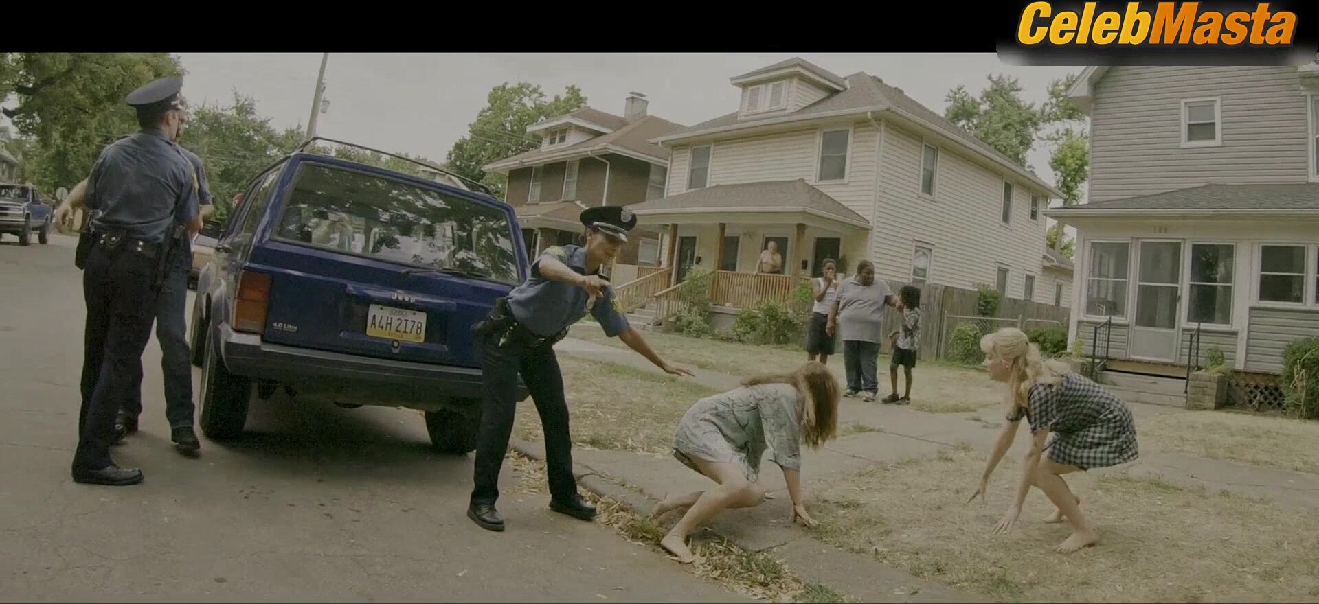 Amy Adams Underwear Scene From Hillbilly Elegy - Photo 1 of 5 photo 2