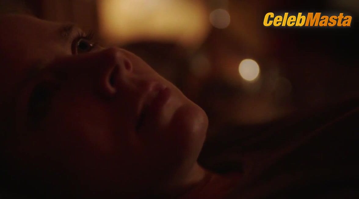Amy Adams Hot Scene In Sharp Objects - Photo 1 of 5