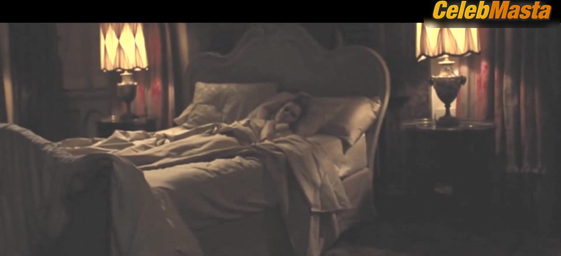 Amy Adams ’ Breasts Scene In American Hustle - Photo 2 of 5 photo 5