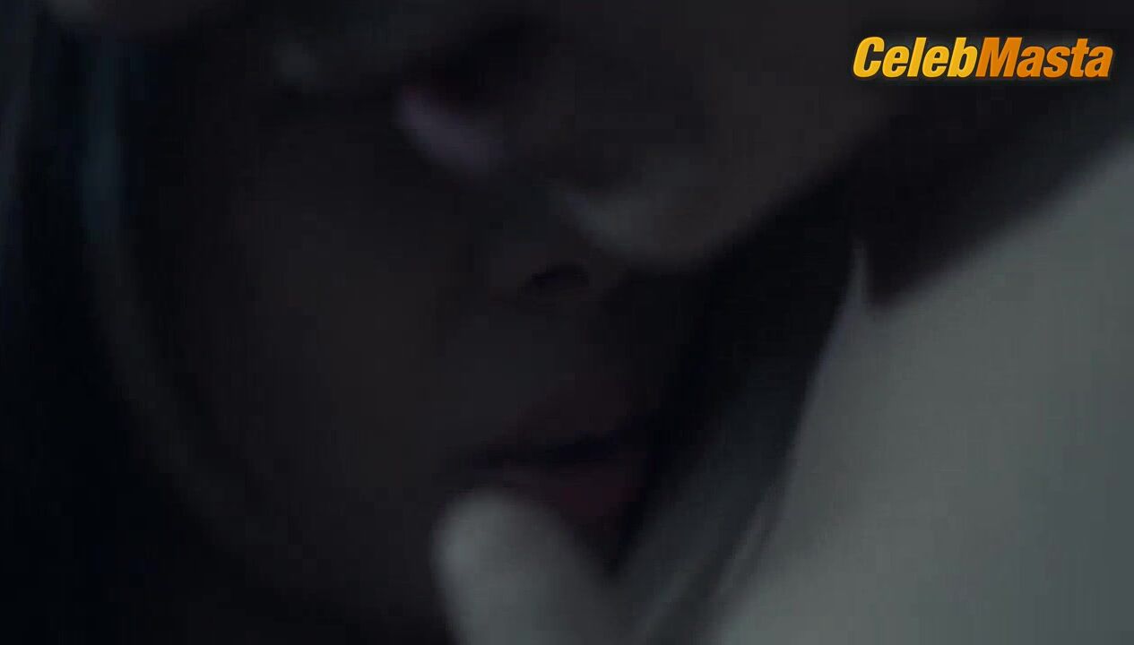 Ashley Lopez Bares Butt, Tits Scene In L3: Lipad - Photo 1 of 5 photo 5