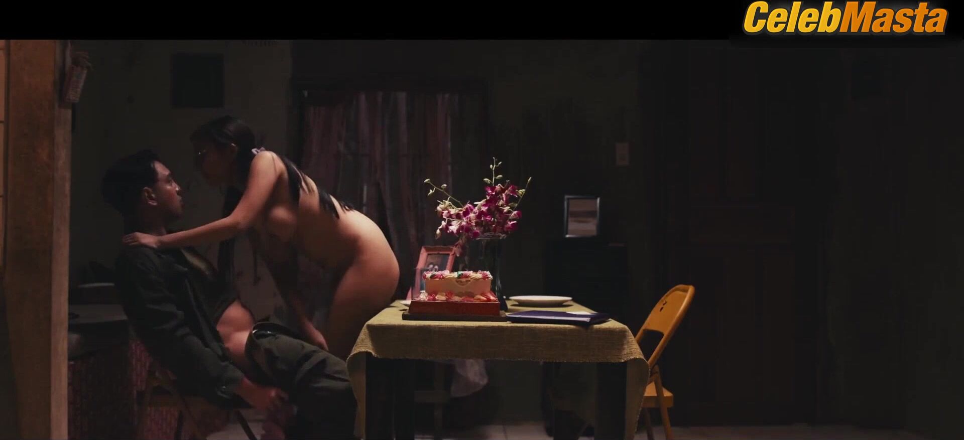 Angeline Aril ’s Boobs And Butt Scene In Las - Photo 2 of 5