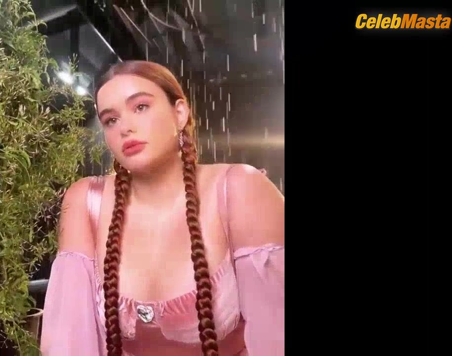 Barbie Ferreira Tits Scene From Collection - Photo 1 of 5 photo 2