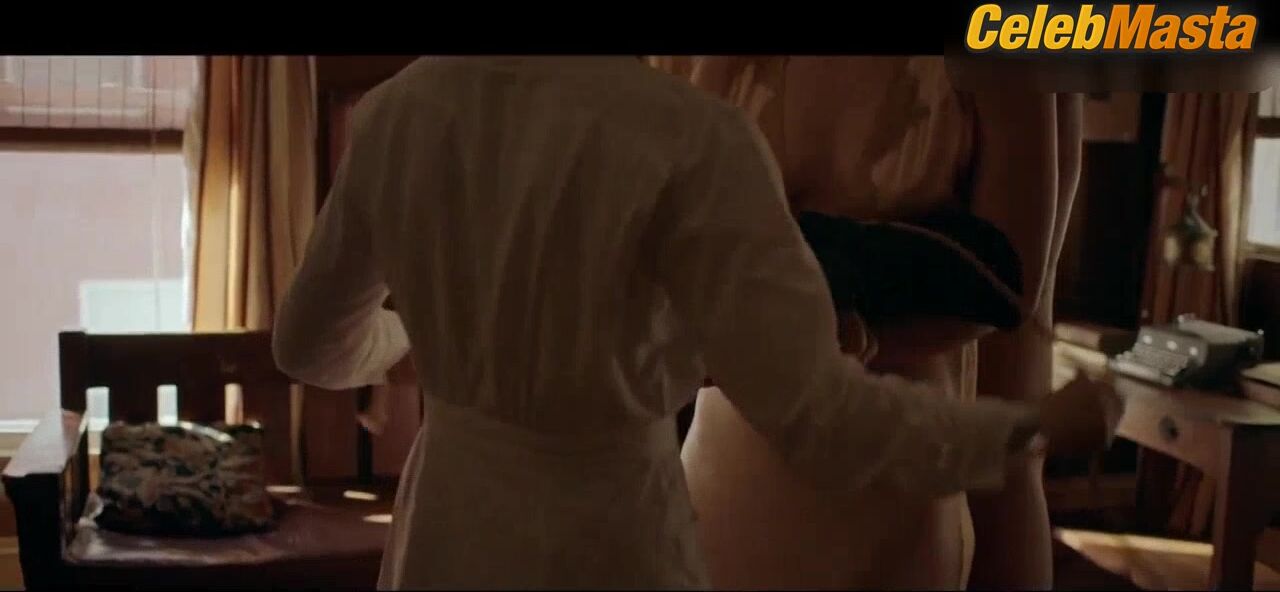 Bella Heathcote Rebecca Hall And ’s Underwear, Lesbian - Photo 1 of 5 photo 4