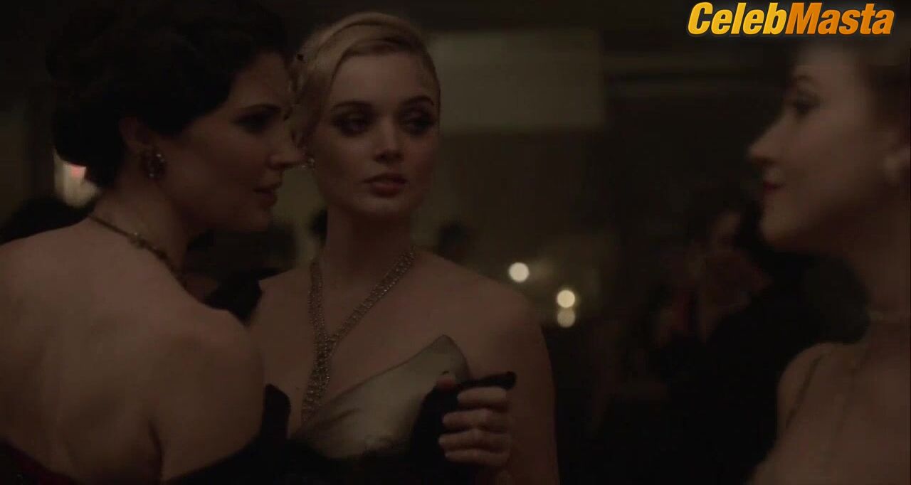 Bella Heathcote And Lauren Maynard’s Lesbian Scene In - Photo 1 of 5 photo 2