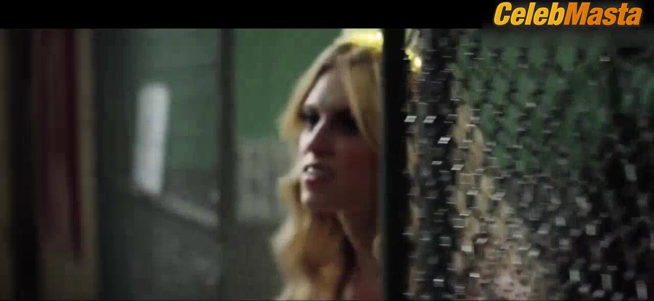 Barbara Dunkelman ’s Underwear Scene From Day 5 - Photo 3 of 5 photo 1