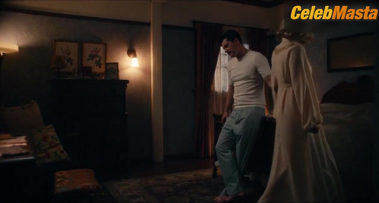 Bella Heathcote Steamy Scene In Strange Angel - Photo 3 of 5 photo 2