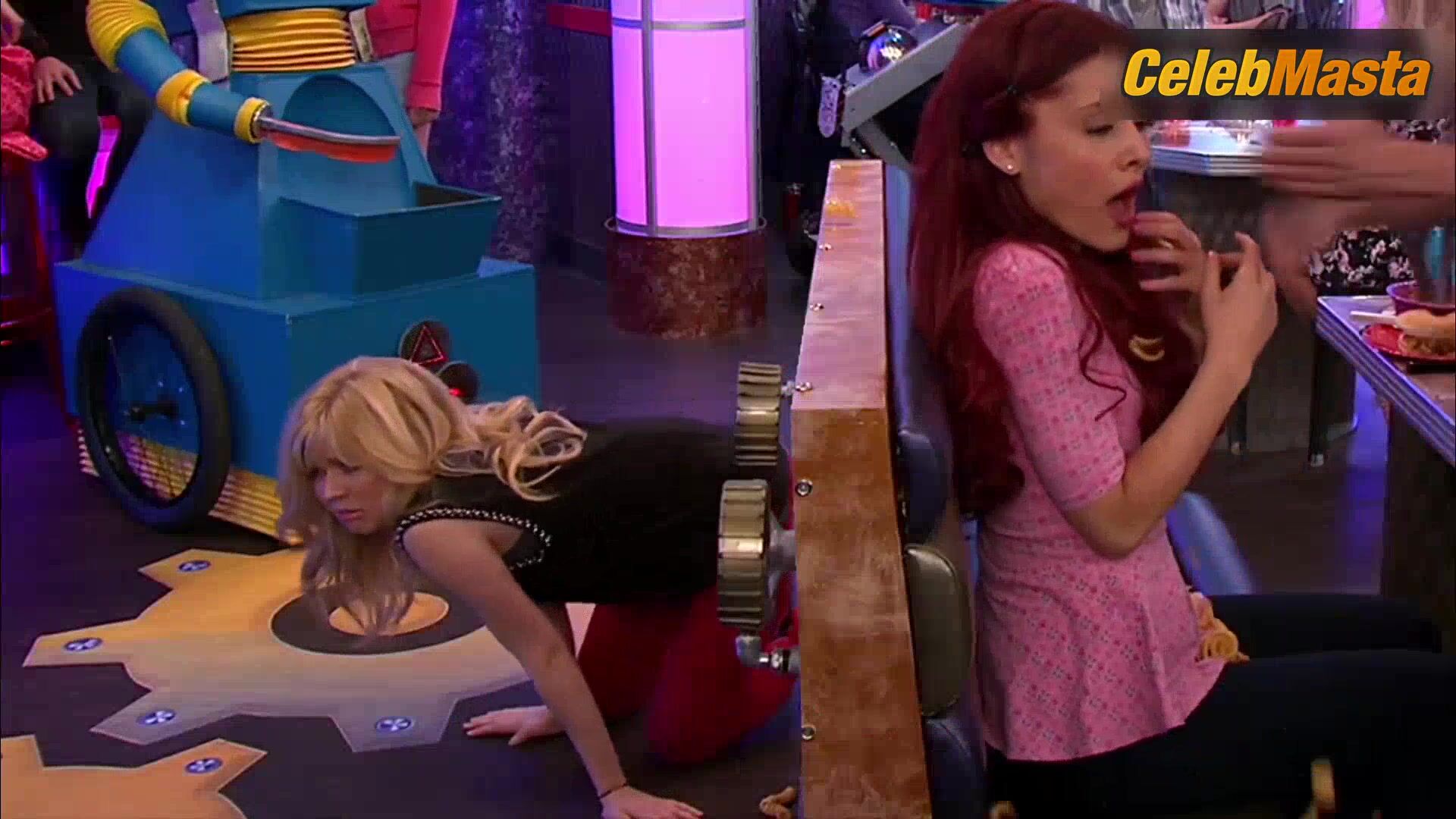 Ariana Grande And Jennette Mccurdy Lesbian Scene From Sam - Photo 1 of 5 photo 2
