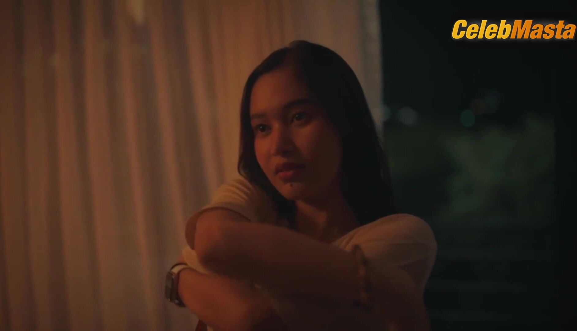 Candy Veloso Booty, Boobs Scene In Sa Gabing Mainit - Photo 3 of 5 photo 1