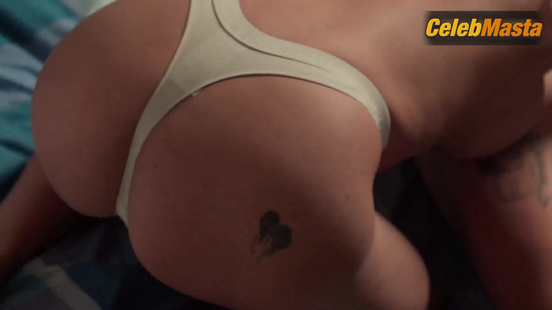 Candy Veloso ’s Ass, Boobs Scene In F-buddies - Photo 1 of 5 photo 2