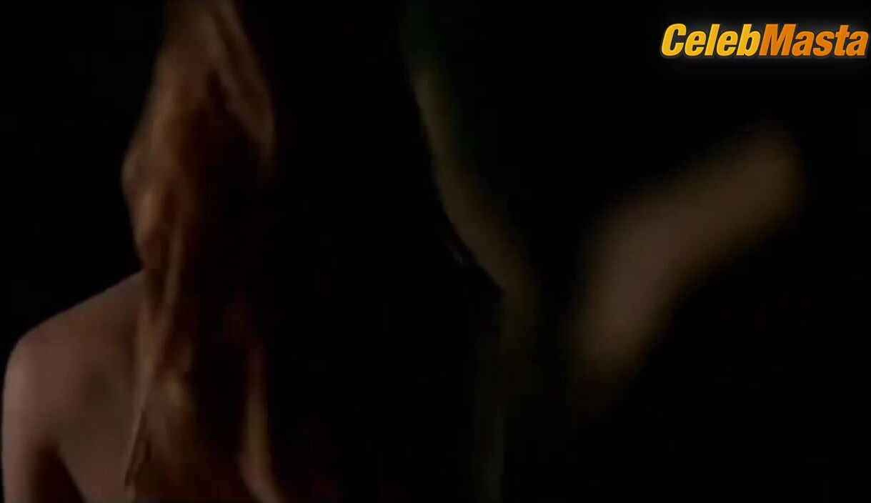 Cameron Richardson Reveals Swimsuit Scene In Point Pleasant - Photo 1 of 5