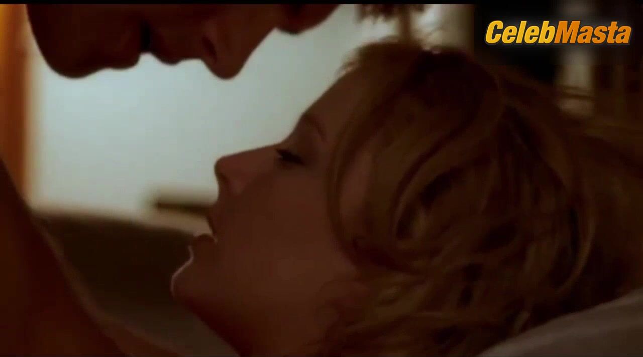 Cameron Richardson And Elisabeth Harnois’s Underwear - Photo 2 of 5 photo 5