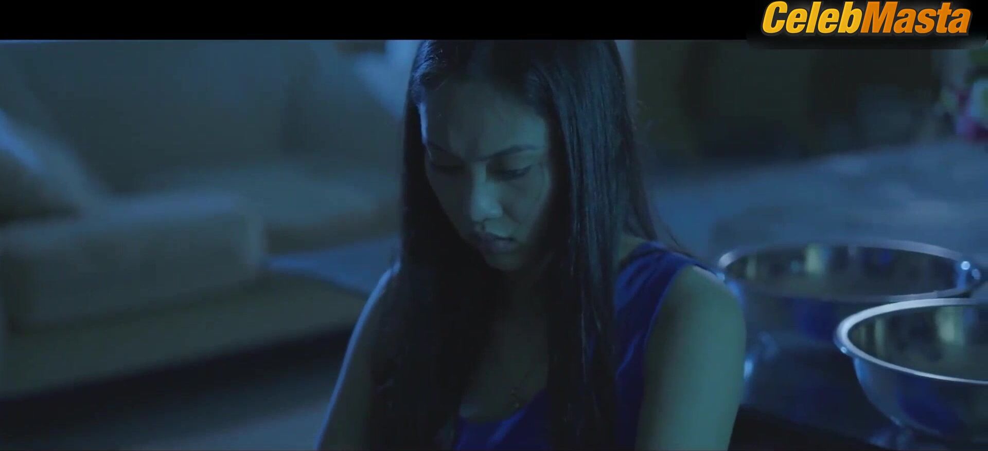 Cess Garcia Bares Sexy Scene In Kapalit - Photo 1 of 5 photo 2