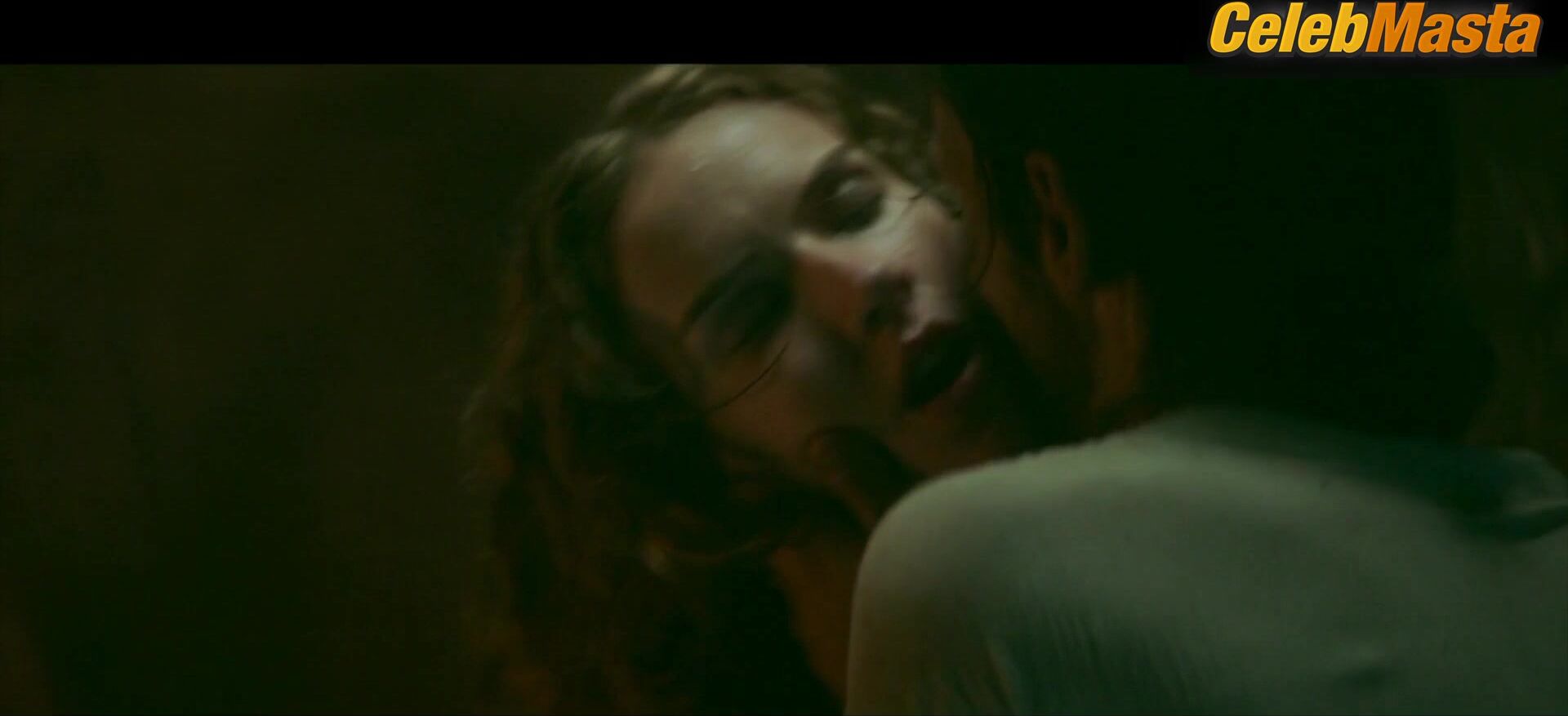 Charlotte Kirk Bares Butt Scene In The Reckoning - Photo 1 of 5 photo 4