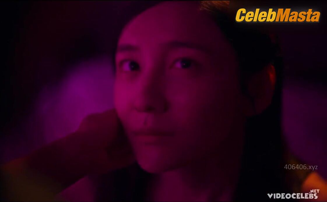 Cho Yeo-jeong ’s Lesbian Scene In The Hidden Face - Photo 1 of 5 photo 5