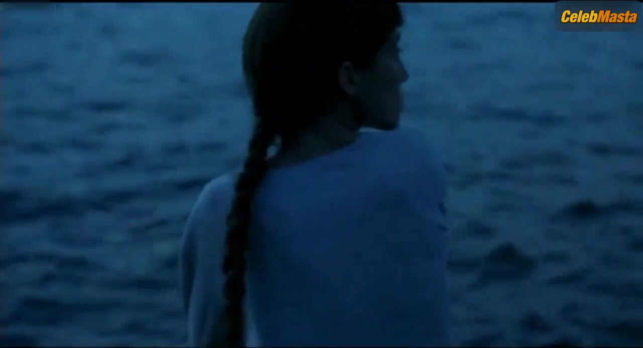 Charlotte Gainsbourg Tits Scene From Passionnement - Photo 2 of 5