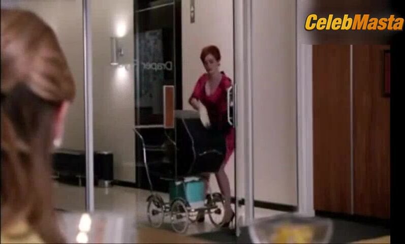 Christina Hendricks Ass, Tits Scene In Mad Men - Photo 2 of 5 photo 1