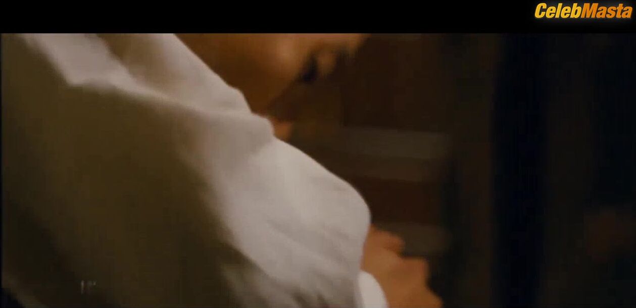 Cho Yeo-jeong ’s Ass, Tits Scene From The Servant - Photo 1 of 5 photo 2