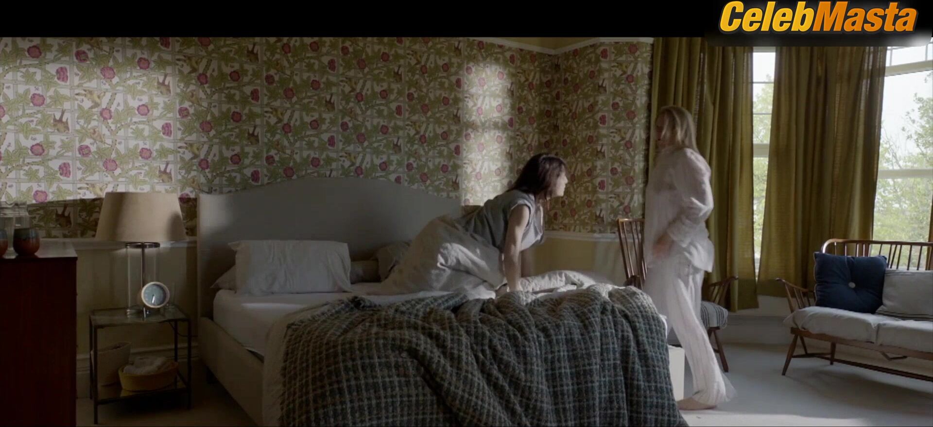 Charlotte Gainsbourg Lesbian, Underwear Scene From The Almond And - Photo 1 of 5 photo 5