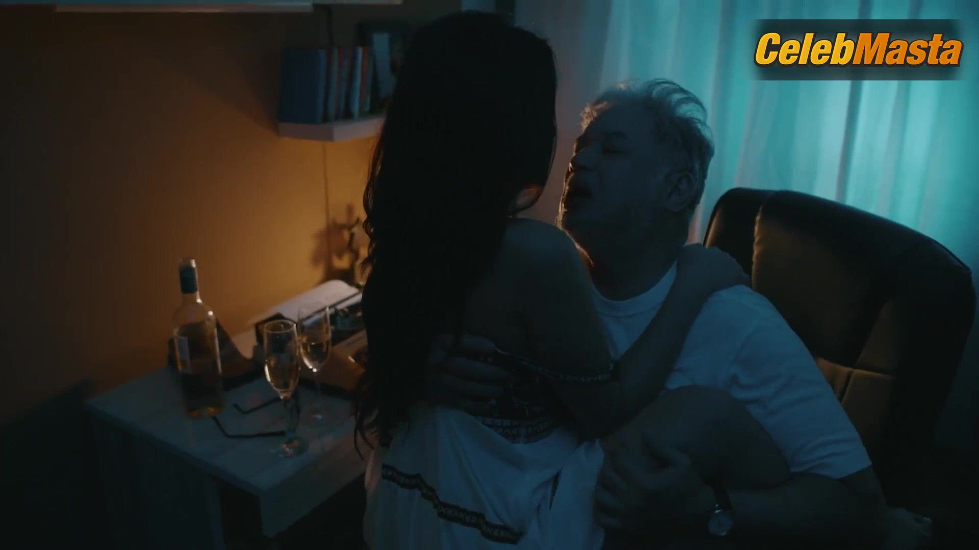 Christine Bermas Lesbian, Boobs Scene In Lampas Langit - Photo 1 of 5 photo 4