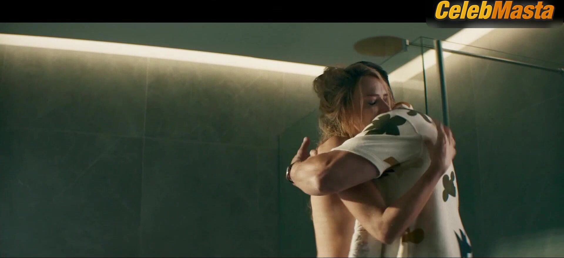 Charlotte Kirk Tits Scene In Duchess - Photo 2 of 5 photo 5