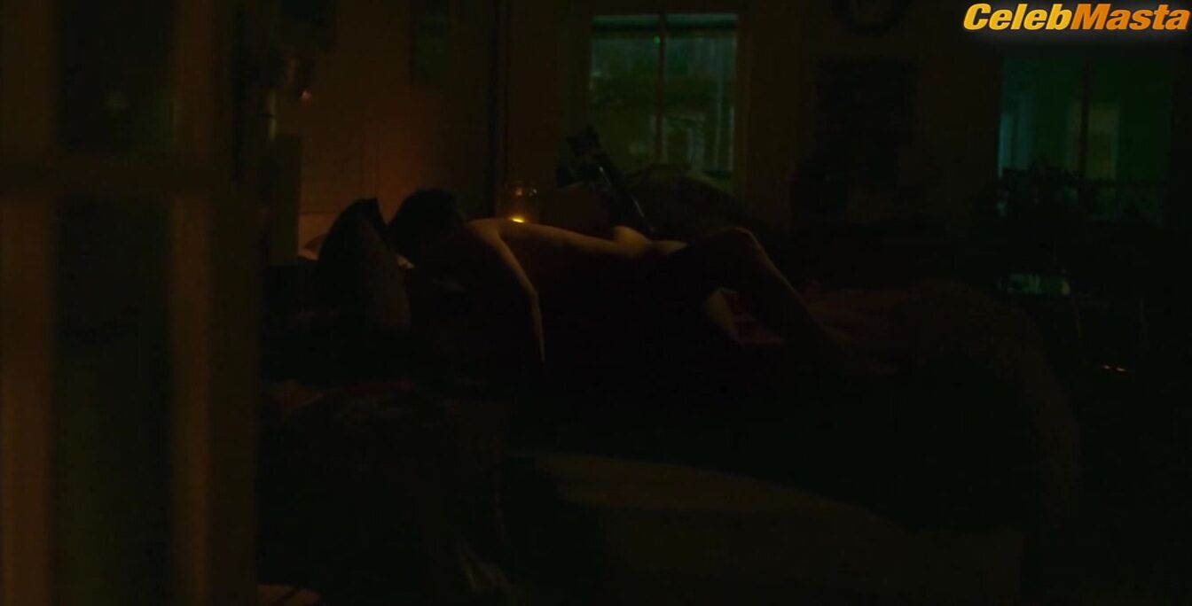 Chloe Levine ’s Sexy Scene From Depraved - Photo 2 of 5 photo 4