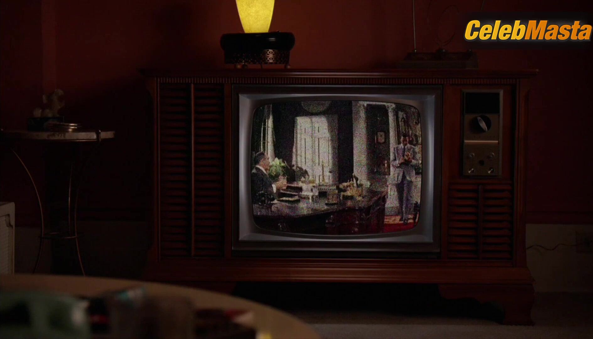 Christina Hendricks Sexy Scene From Mad Men - Photo 1 of 5 photo 4